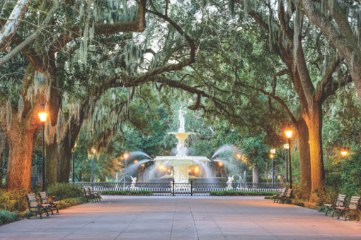 Beautiful Forsyth Park - Savannah Georgia - Shokcey Tours