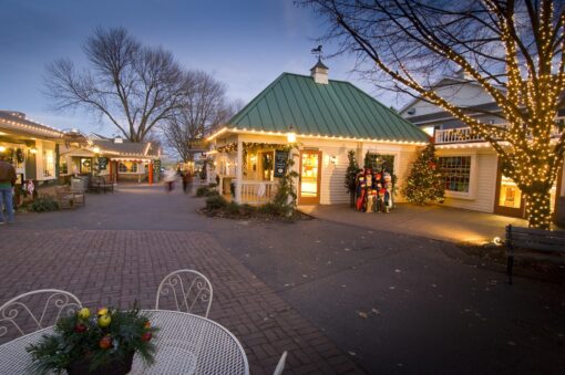 Christmas Musical Experience: Lancaster, PA - Image 2