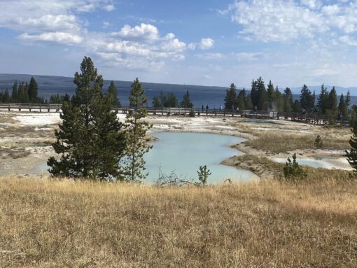 Yellowstone, Black Hills and the Canadian Rockies - Image 3